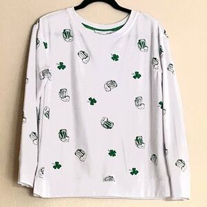 St. Patrick’s Day Crew Neck, Size Small